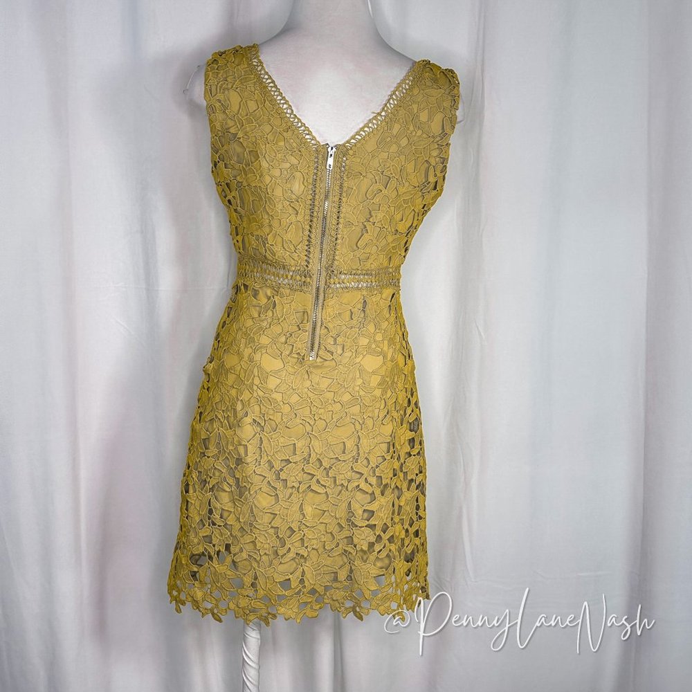 NWT Few Moda New York Crochet Lace Sleeveless Mini Dress Mustard - Picture 5 of 12